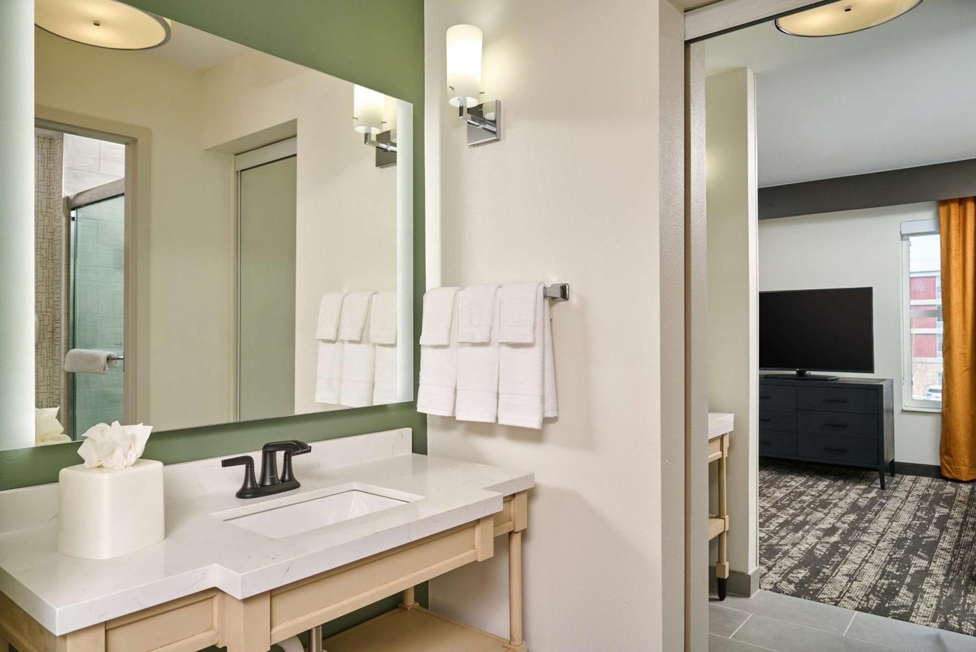 Homewood Suites By Hilton Anchorage Ngoại thất bức ảnh
